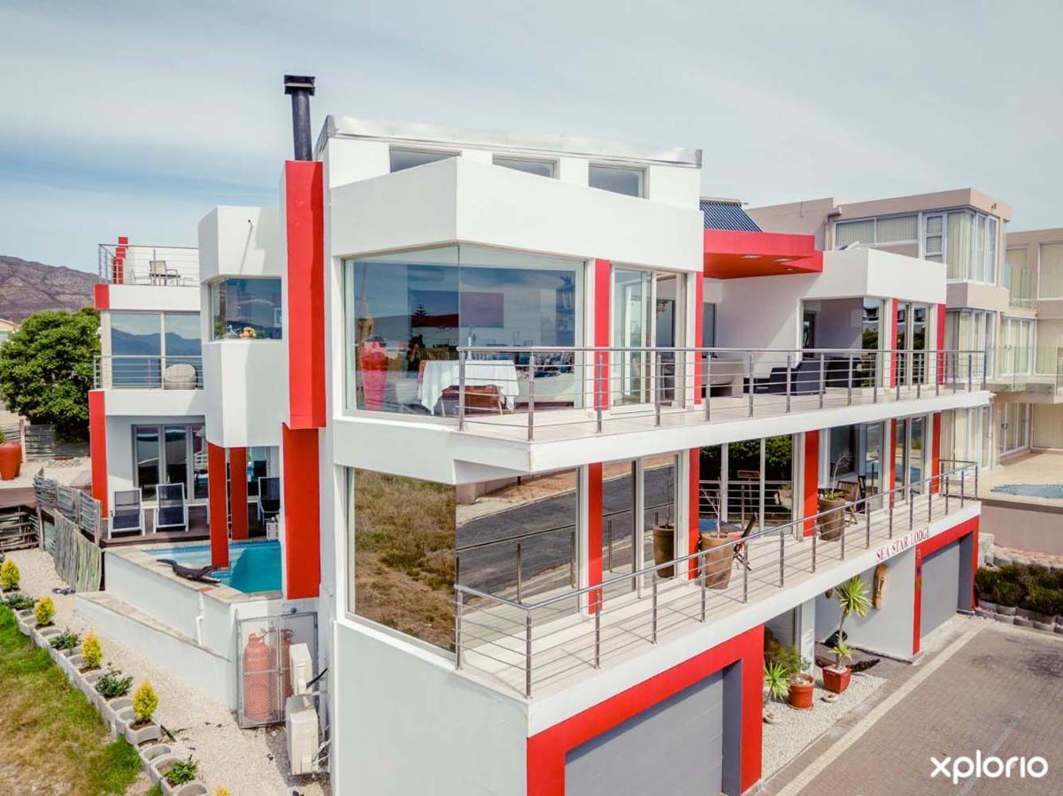 Sea Star Lodge Gansbaai Buitenkant foto