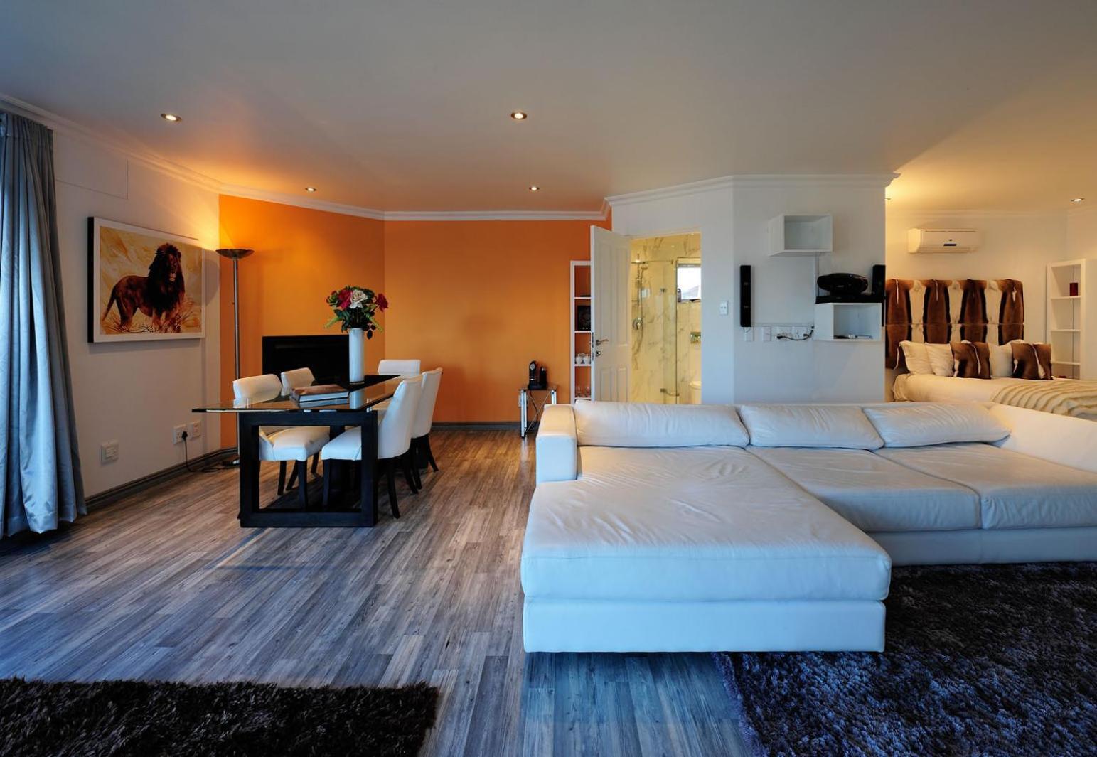 Sea Star Lodge Gansbaai Buitenkant foto