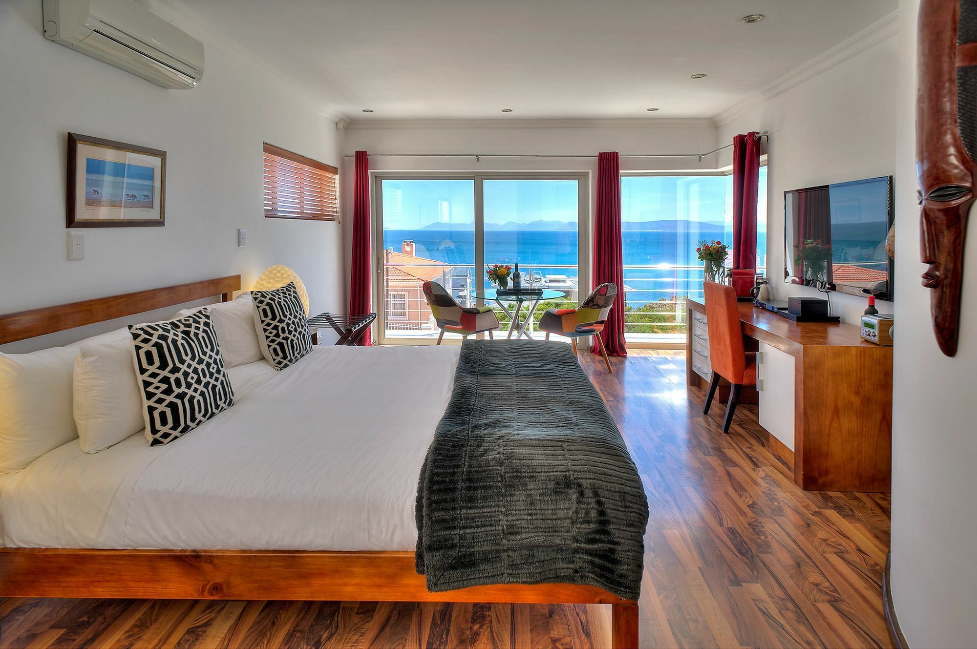 Sea Star Lodge Gansbaai Buitenkant foto